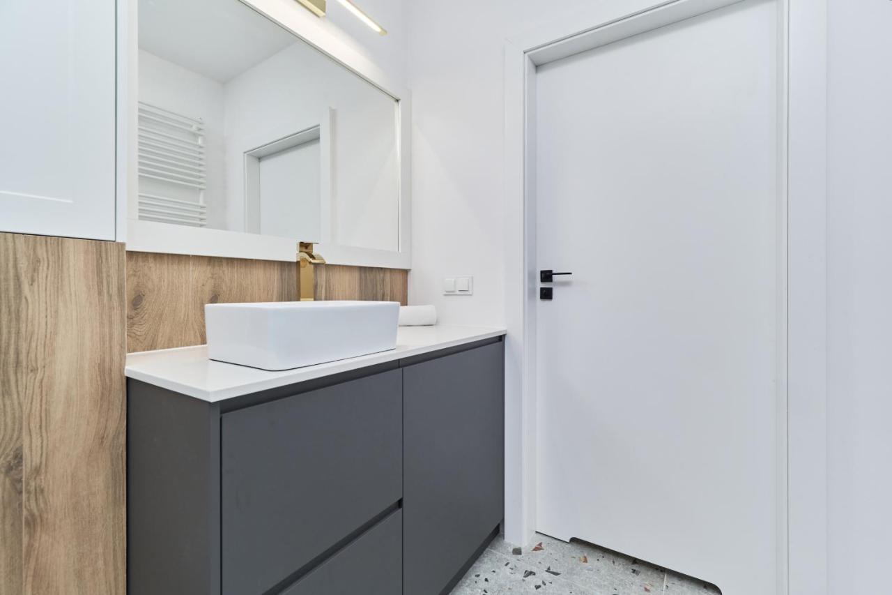 Luxurious Apartments Ksiecia Witolda By Noclegi Renters Breslau Exterior foto